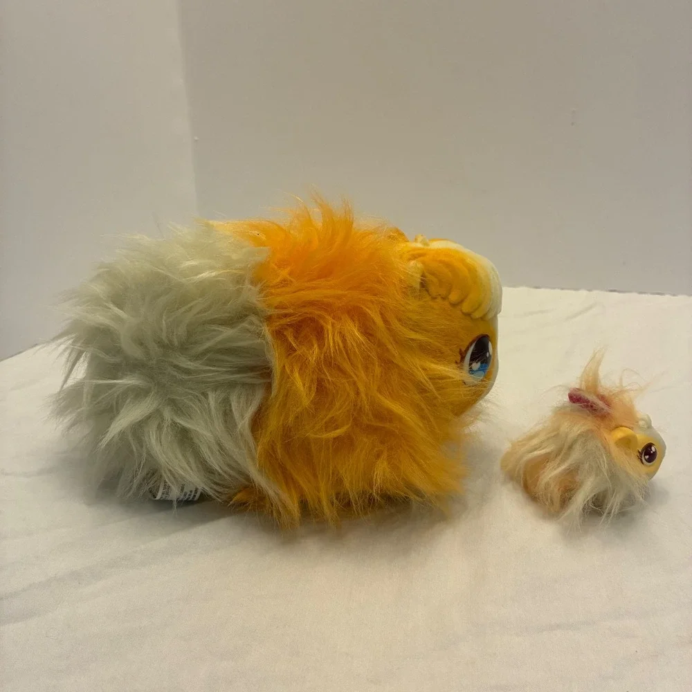 Little Live Pets Moose Toys Guinea Pig & Baby Toy Set Orange Plush Pet Figures